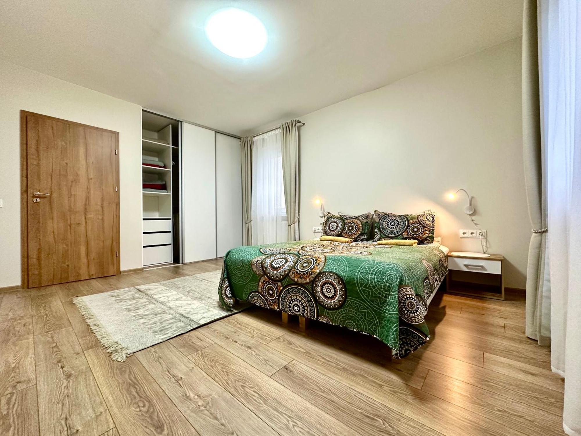 Japandi Apartamentai Kaunas Bagian luar foto