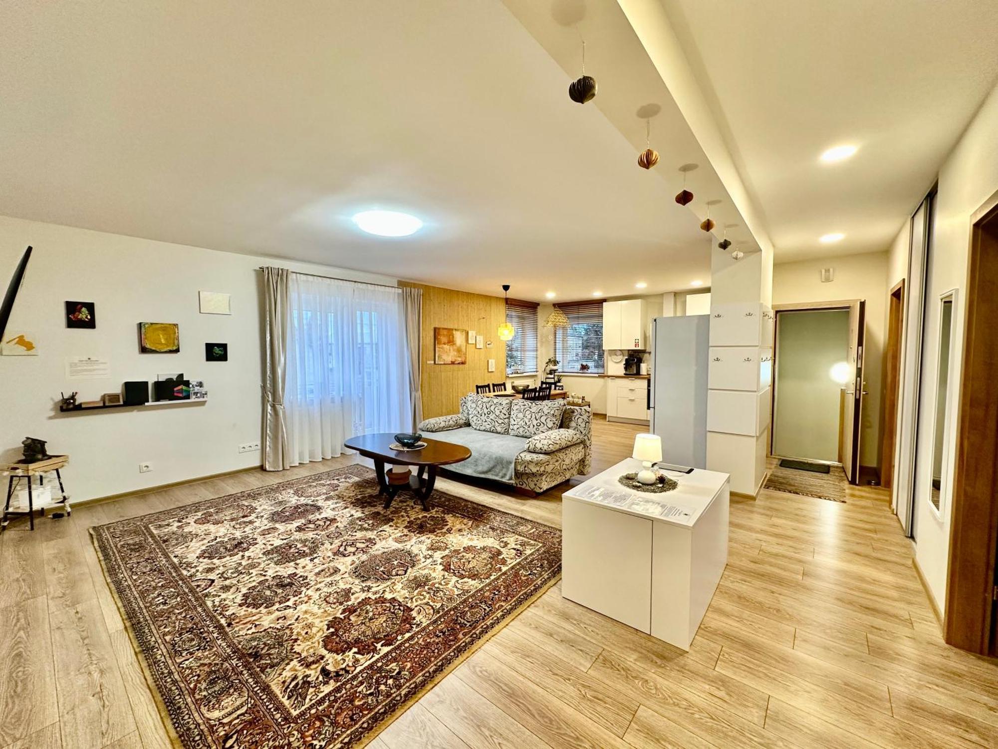 Japandi Apartamentai Kaunas Bagian luar foto